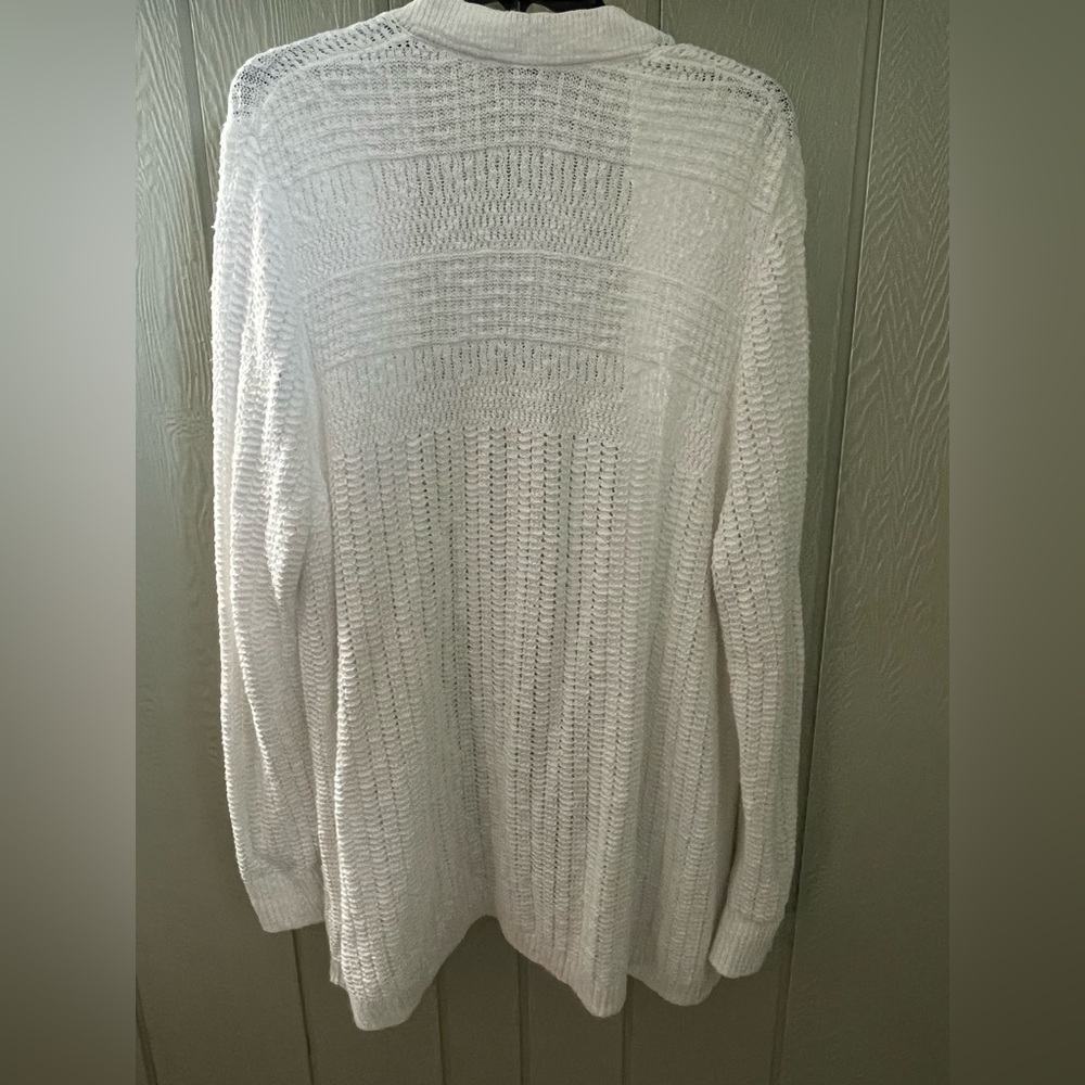 L.L. Bean White Open-Weave Lightweight Cardigan - Picture 4 of 4